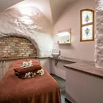 Wellton Centrum Hotel & Spa