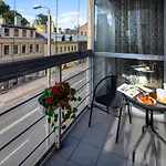 Ziedondarza Park One Bedroom Apartment With Balcony