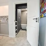 S22 Apartments