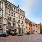 Old Riga Smilsu Street Quiet One Bedroom Apartment