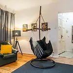 Old City Park Apartment
