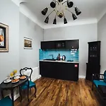Sherlock Apartments