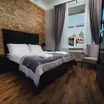 Sherlock Apartments