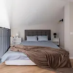 New Loft With Rooftop Terrace In The Old Town Riga