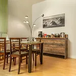 Central Perk Apartments