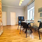 Gleznotaju Old Town Two Bedroom Apartment