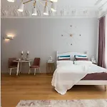 Valentina Design Studio Apartment