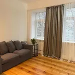 Gertrudes Family Apartment