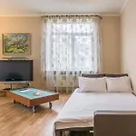 Old Town Apartment Next To Saint Peter\'S Church