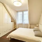 Emi Apartment