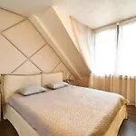 Emi Apartment