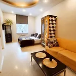 City Center Cozy Studio Apartment