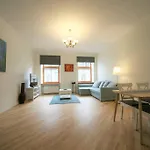 Old Town 2 Bedroom / Top Location
