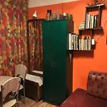 Cozy Condo For Up To 3 Travellers, With Kitchen And Bath