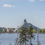 Cosy Studio With River View