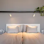 Cosy Studio With River View