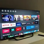 Kingsize Bed Self Check In & Smart Tv And Parking