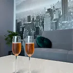 Krasta Home Apartament Free Parking With City & River View