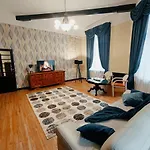 Riverside Old Town Spacious One Bedroom Apartment Few Steps From Dome Square And Cathedral