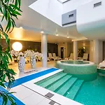 Wellton Centrum Hotel & Spa