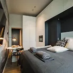 Luxury Studio With A Park View