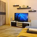Riga Central Street Cozy Apartment