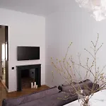 Miro Rooms Skolas - Quiet Chic, Free Parking, Self Check-In