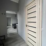 Minimalist Apartment-Free Parking, Self Check In