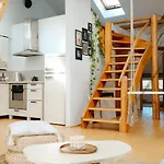 White Loft In The Riga City Center