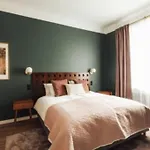 New Spacious And Cozy Apartment