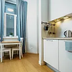Stylish Central Apartment - 5 Mins To Old Town