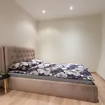 Cozy&Chic - A Luxury And Spacious Apartment In The Heart Of Riga