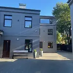 Brivibas Residence - Wave, Free Privat Parking, Free Wifi, Self Check-In