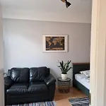 Artilerija\'S Apartment