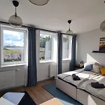 Float House Nr 659