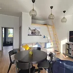 Float House Nr 659
