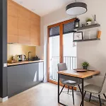 Cosy Studio Apartment In Ridzenes Residence