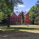 Уютный Лофт Среди Старых Парков
