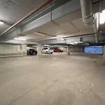 Krasta Home Apartament Free Parking With City & River View