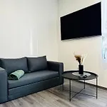 Modern Studio Apartment In Riga