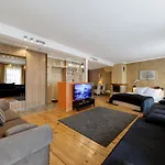 Daugavaluxapartments Free Parking
