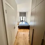 Riga\'S Essence: Stylish City Apartment
