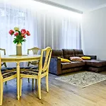 Superb Apartment In City Centre