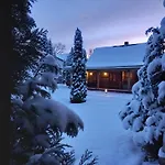 Forest Edge Lodge
