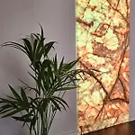 Modern Apartment In Embassy Area