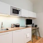 Dandelion Apartments Stabu