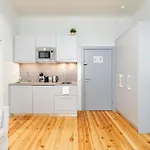 Dandelion Apartments Stabu