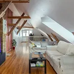 Amber Private Rooms
