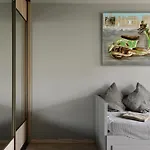 Loft Design Studio Apartment & Free Parking