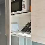 Loft Design Studio Apartment & Free Parking